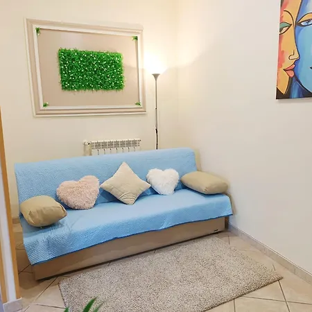 Domus Rea - Moderno Con Check-in Automatico H24 E Area Esterna Privata דירה