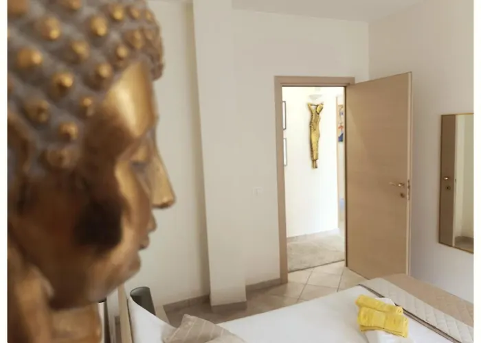 Apartment Domus Rea - Moderno Con Check-in Automatico H24 E Area Esterna Privata Bracciano (Rome)