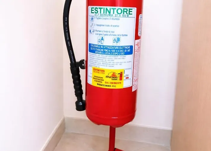 Domus Rea - Moderno Con Check-in Automatico H24 E Area Esterna Privata *